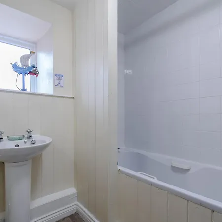 בית נופש 3 Bed In 79398