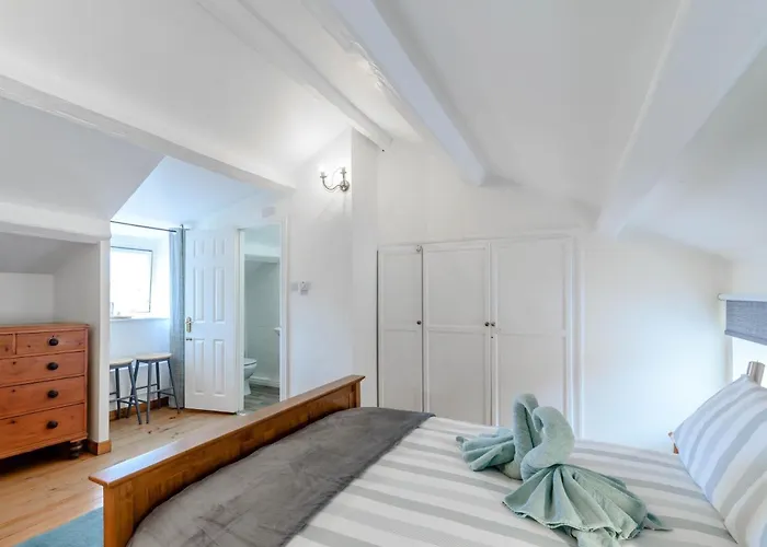 3 Bed In 79398 Ferienhaus Staithes