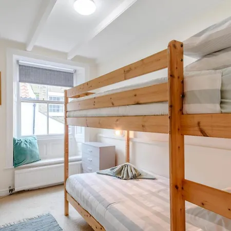 3 Bed In Saltburn-by-the-sea Oc-79398 Holiday home *