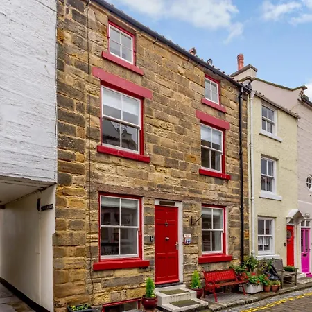 3 Bed In Saltburn-by-the-sea Oc-79398